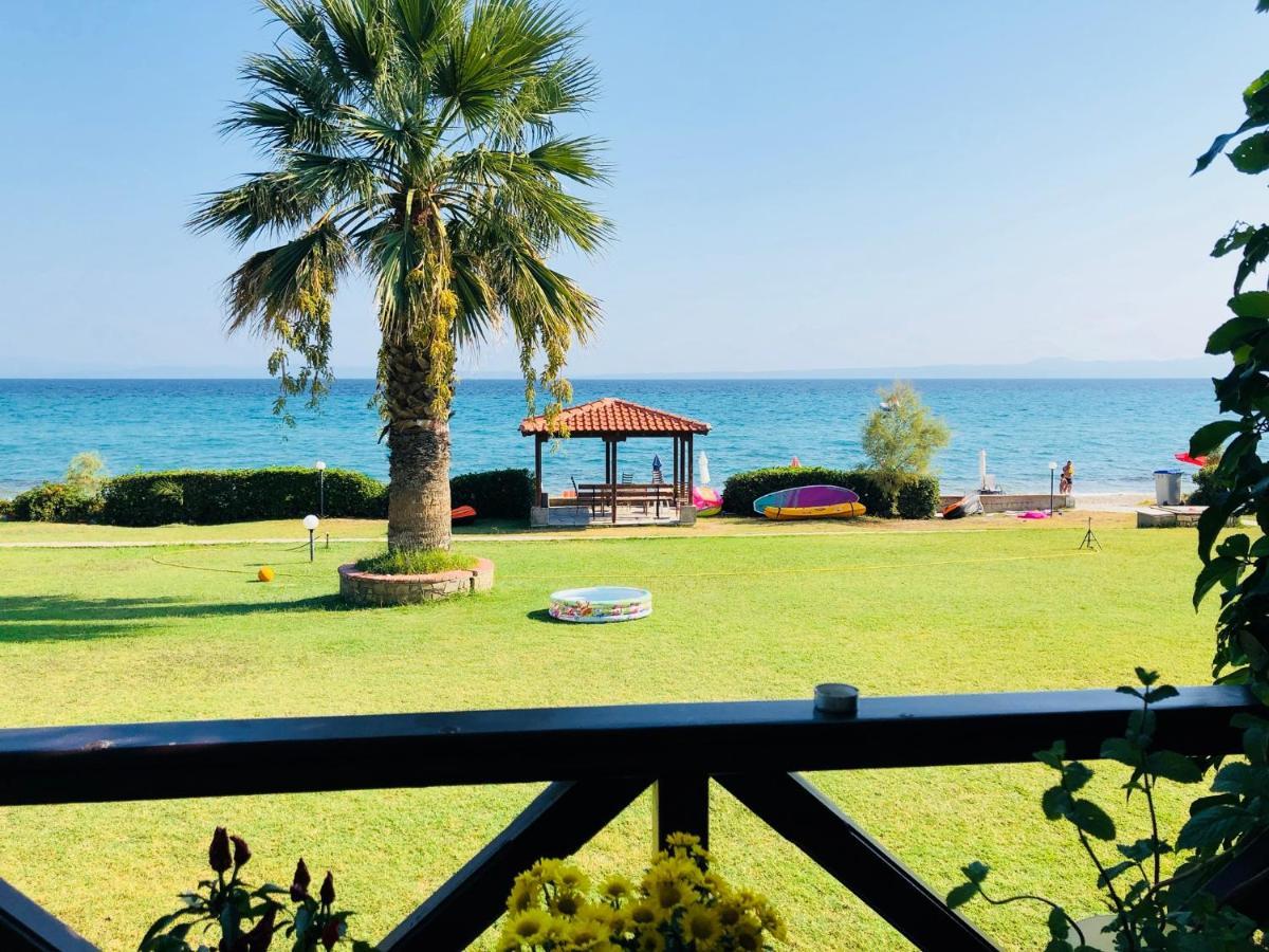 On The Beach Apartment ポリフロノ エクステリア 写真